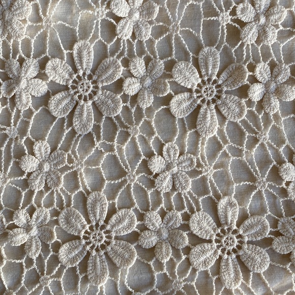 Ann Taylor Short Sleeve Crochet T-shirt Cream Size M - Picture 8 of 10